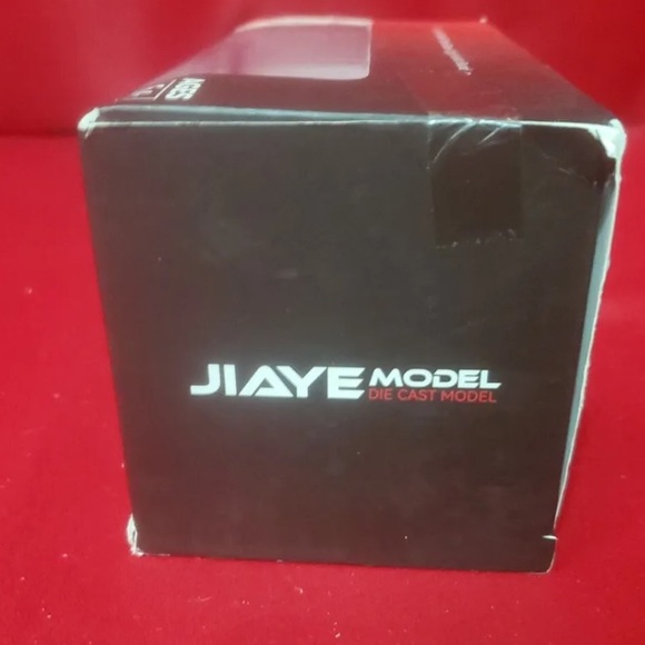 ⭐️🌴 Ferrari JIAYE Model Car 1:32 Pull Back with Sound Light Diecast Metal Body - Picture 5 of 8